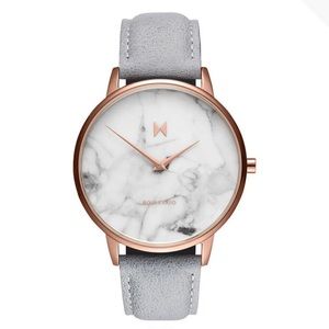 Women's watch MVMT BOULEVARD - 38MM
BEVERLY MARBLE - 2 color straps